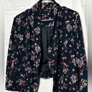 Torrid navy blue floral open-front blazer size 1